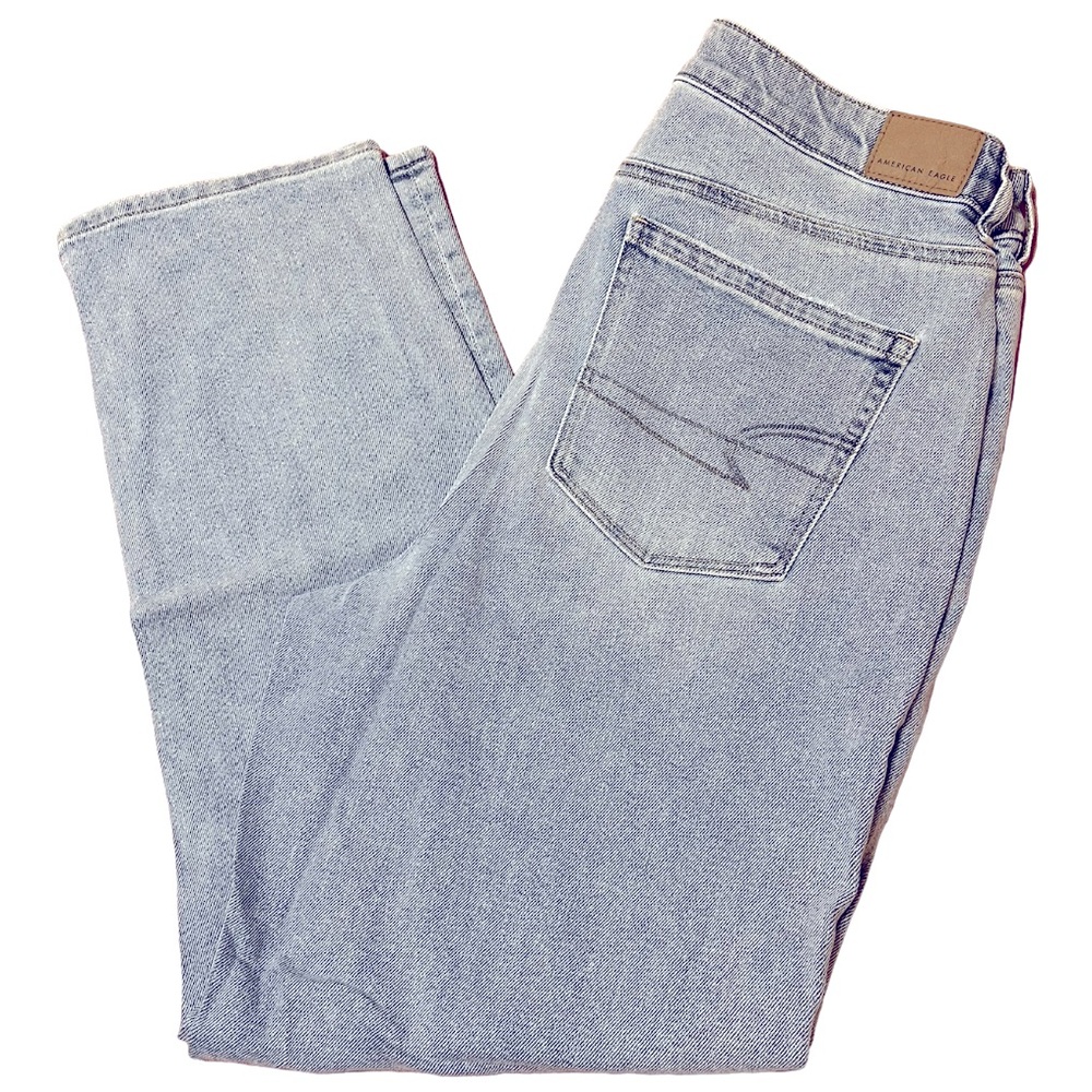 NWT American Eagle Mom Straight Jean